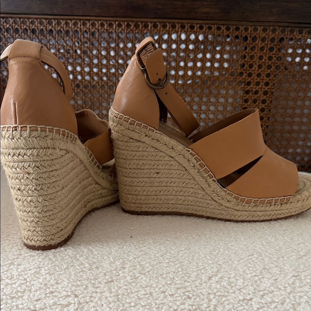 Treasure & Bond Brown Wedge Sandals